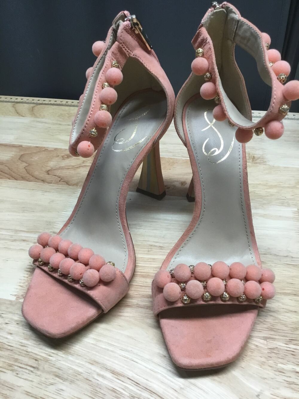 Sam Edelman Sandals Women's 7.5 Pink Suede Ankle Strap Block Heel Square Toe